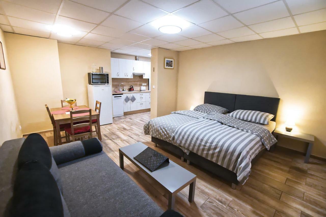 Nice Accommodation In ミクロフ エクステリア 写真